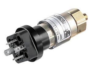 United Electric 30–600 PSI, 10 Series Pressure Switch, SPDT Type (10-F12)