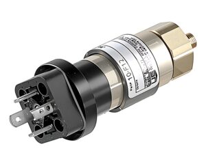 United Electric 30–600 PSI, 10 Series Pressure Switch, SPDT Type (10-F12)